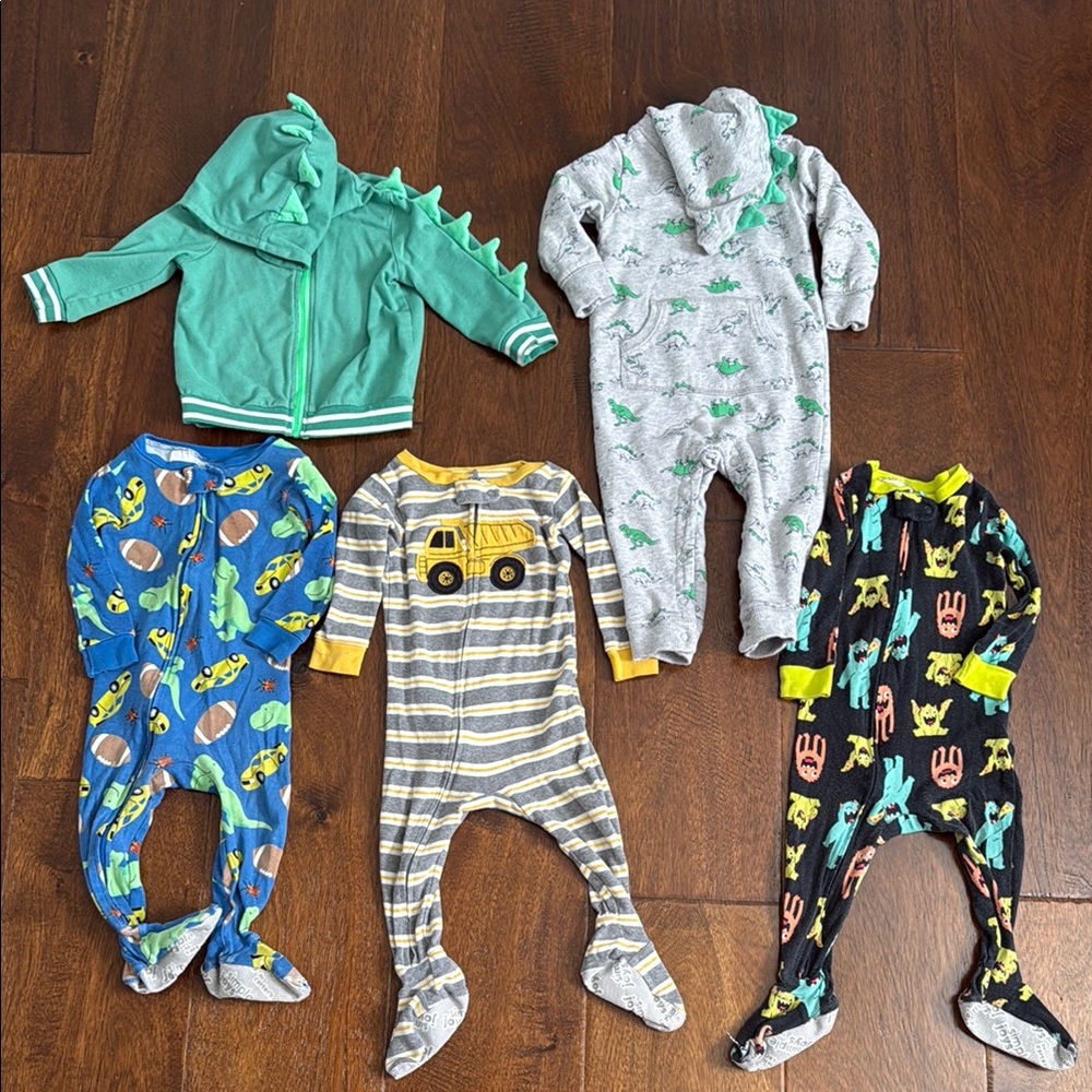 12 Month Carters boys Dinosaur and Construction Themed Kids 5 piece bundle